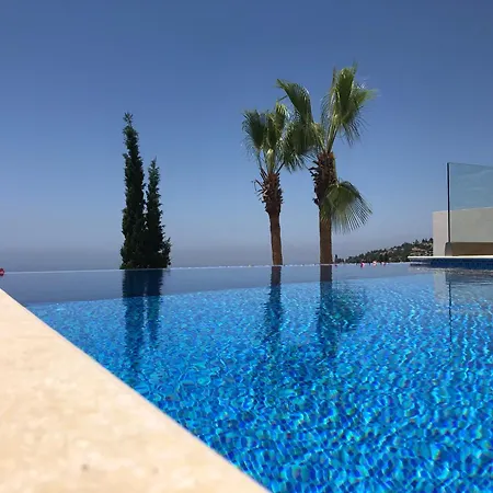 Daria Kamares Tala Luxury Sea View Вилла