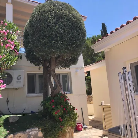 Daria Kamares Tala Luxury Sea View * פאפוס