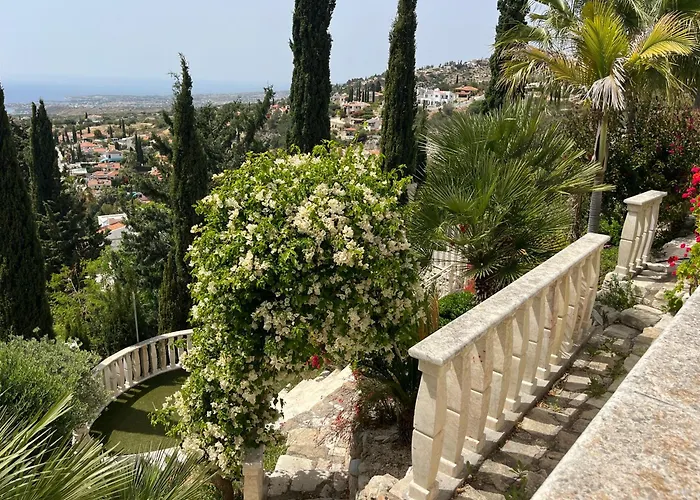 Daria Kamares Tala Luxury Sea View