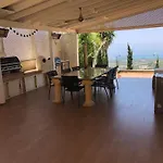 Daria Kamares Tala Luxury Sea View Pafos