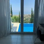 Daria Kamares Tala Luxury Sea View
