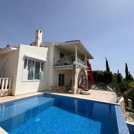 Daria Kamares Tala Luxury Sea View *