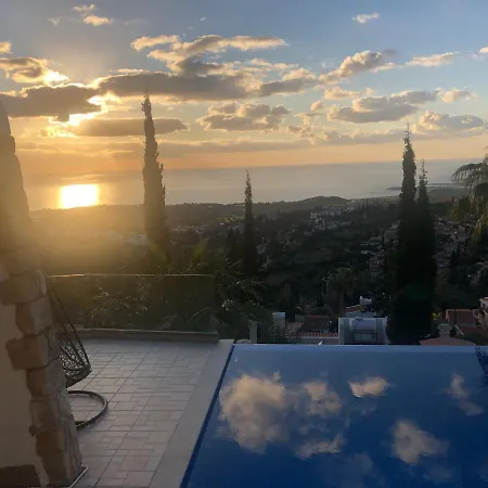 Daria Kamares Tala Luxury Sea View Villa *