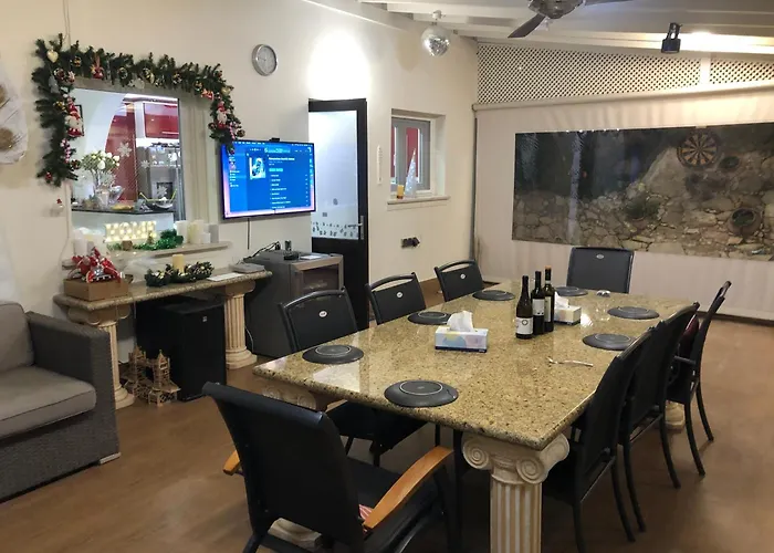 Daria Kamares Tala Luxury Sea View Paphos