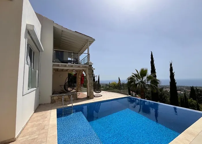 Daria Kamares Tala Luxury Sea View 别墅