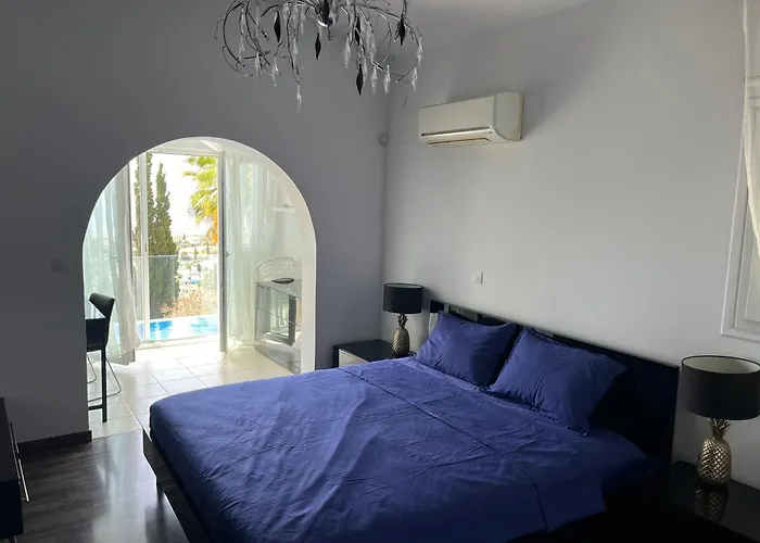 Daria Kamares Tala Luxury Sea View 别墅