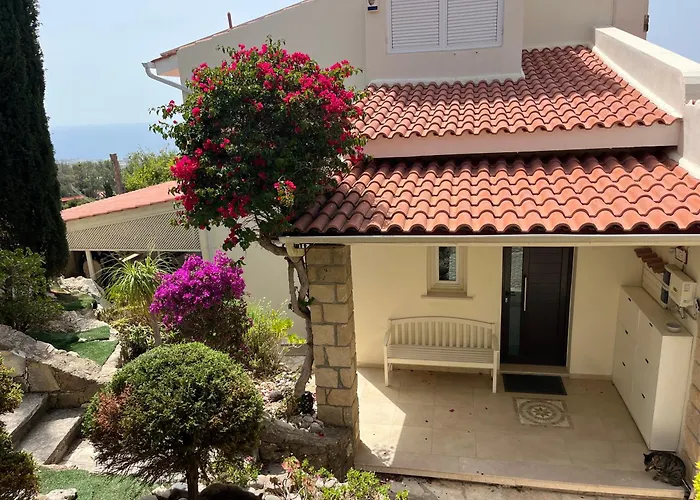 Daria Kamares Tala Luxury Sea View * Paphos