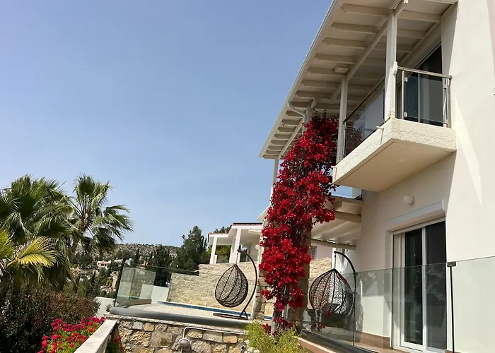 Daria Kamares Tala Luxury Sea View *