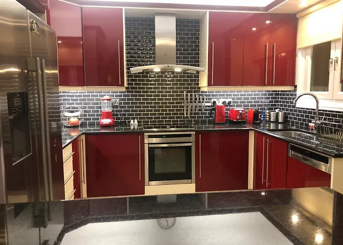 Daria Kamares Tala Luxury Sea View