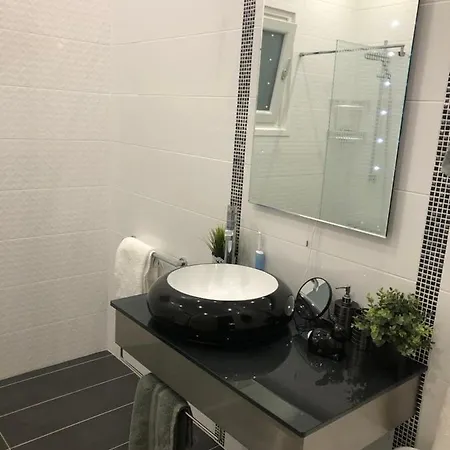 Daria Kamares Tala Luxury Sea View Vila Paphos